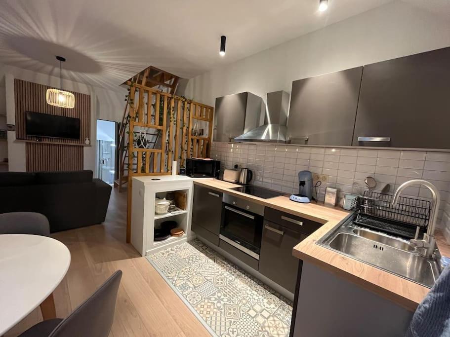 Duplex Avec Parking A 100M De La Mer De Panne Exterior foto